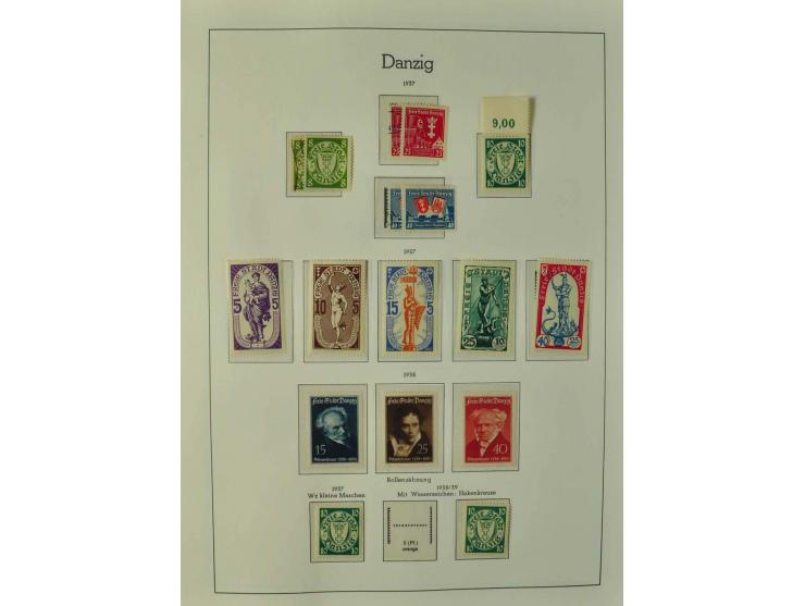 1920/39, postfrische, ungebrauchte und etwas gestempelte Sammlung mit Dienst, Porto und Port Gdansk, dabei gute und postfrisc
