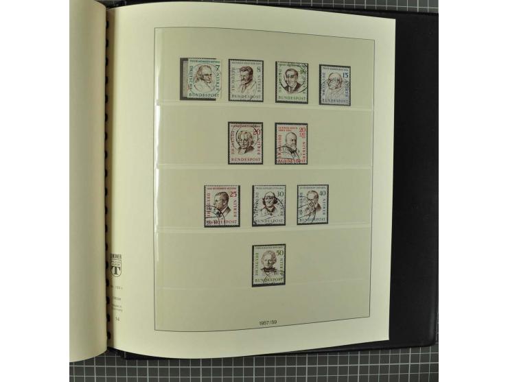 1948/1990 postfrische, ungebrauchte und gestempelte Partie, dabei zwei kpl. postfrische Sammlungen, alles mehrfach mit u.a. M