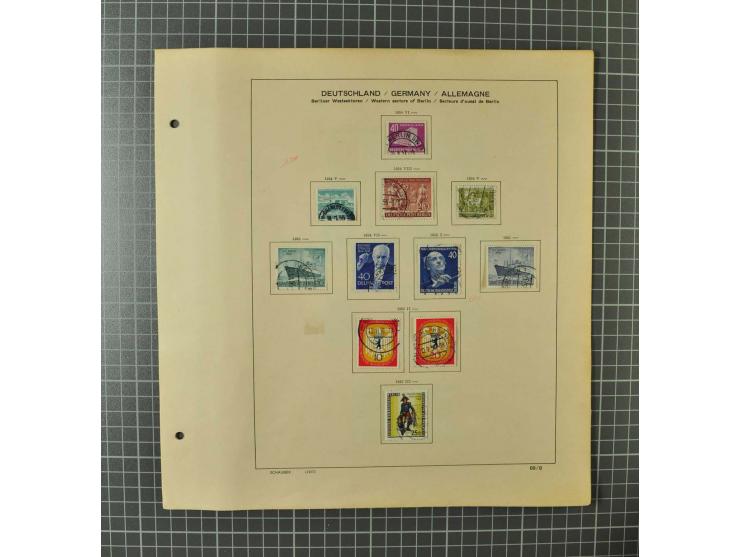 1948/1990 postfrische, ungebrauchte und gestempelte Partie, dabei zwei kpl. postfrische Sammlungen, alles mehrfach mit u.a. M