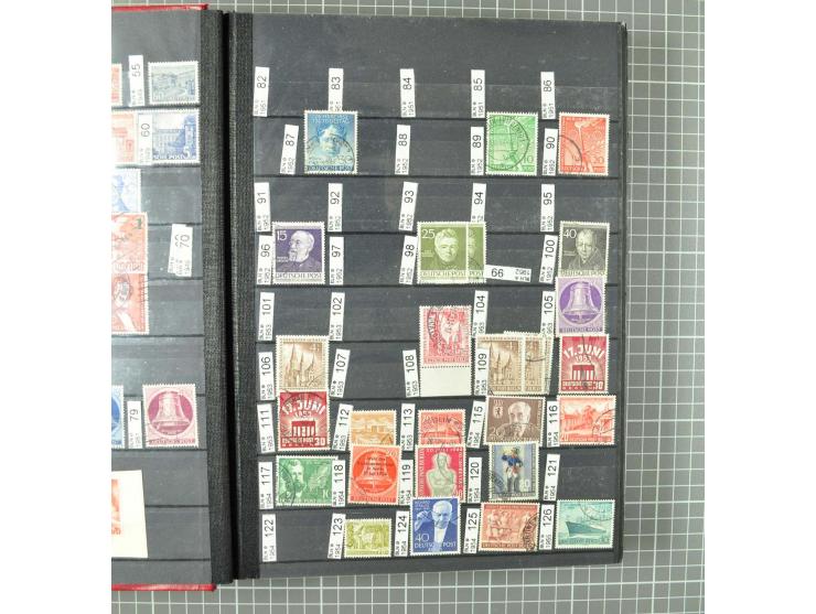 1948/1990 postfrische, ungebrauchte und gestempelte Partie, dabei zwei kpl. postfrische Sammlungen, alles mehrfach mit u.a. M