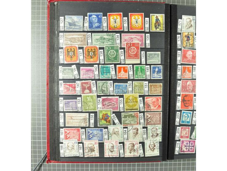 1948/1990 postfrische, ungebrauchte und gestempelte Partie, dabei zwei kpl. postfrische Sammlungen, alles mehrfach mit u.a. M