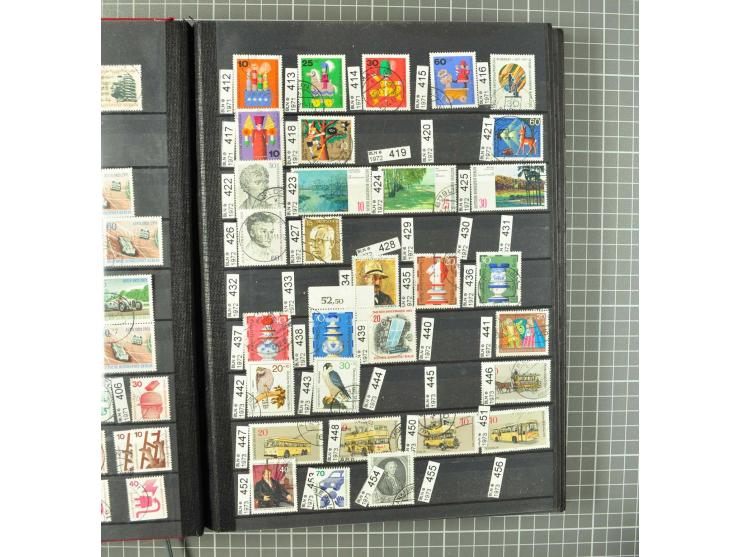 1948/1990 postfrische, ungebrauchte und gestempelte Partie, dabei zwei kpl. postfrische Sammlungen, alles mehrfach mit u.a. M