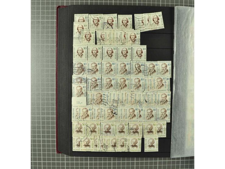 1948/1990 postfrische, ungebrauchte und gestempelte Partie, dabei zwei kpl. postfrische Sammlungen, alles mehrfach mit u.a. M