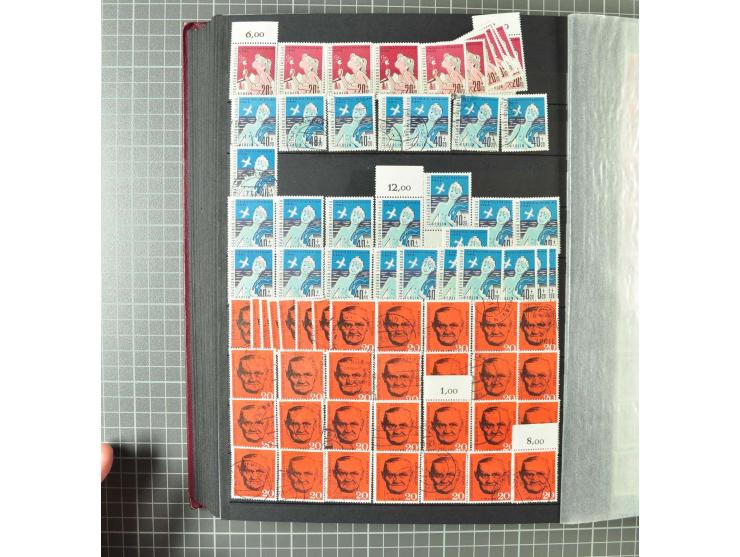 1948/1990 postfrische, ungebrauchte und gestempelte Partie, dabei zwei kpl. postfrische Sammlungen, alles mehrfach mit u.a. M
