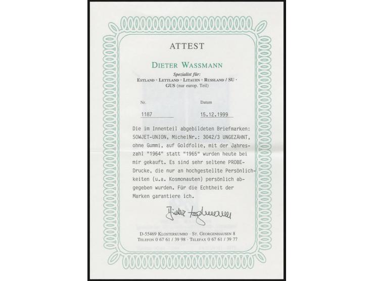 1965, Cosmonaut's Day 20 kop., both values as  imperforated proofs on gold foil with year "1964" instead of "1965", ungummed,
