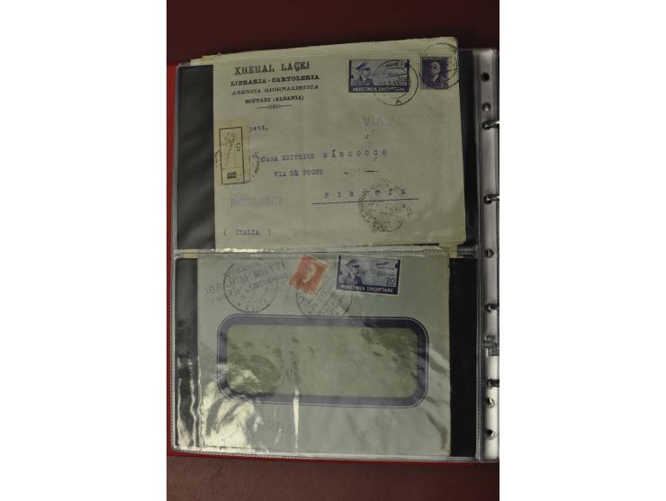 1913/65 (ca.), interessanter und reichhaltiger Posten Briefe, Karten, Ganzsachen und Vorderseiten, dabei Reco, Zensur, Luftpo