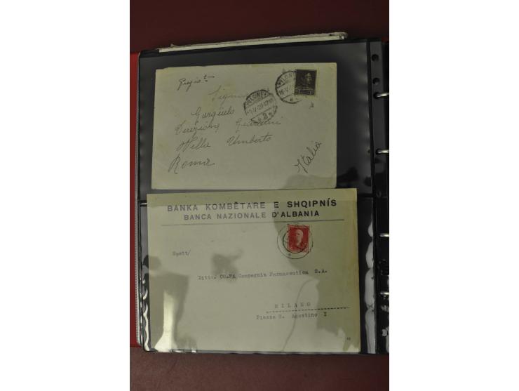 1913/65 (ca.), interessanter und reichhaltiger Posten Briefe, Karten, Ganzsachen und Vorderseiten, dabei Reco, Zensur, Luftpo