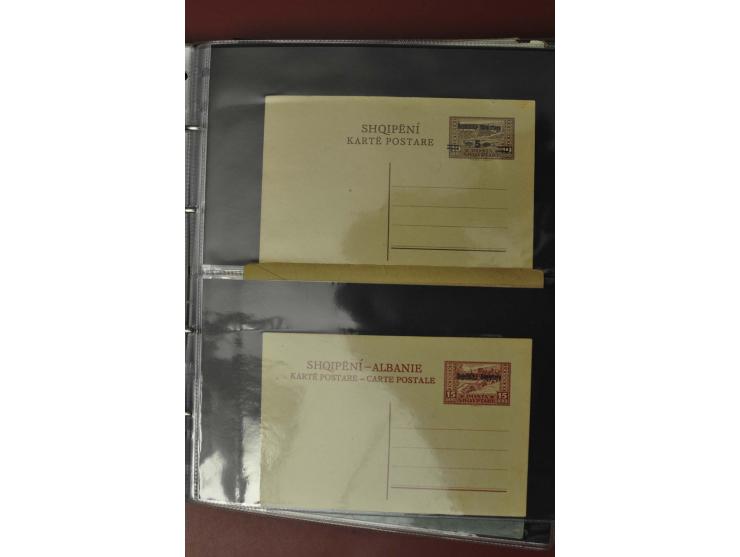 1913/65 (ca.), interessanter und reichhaltiger Posten Briefe, Karten, Ganzsachen und Vorderseiten, dabei Reco, Zensur, Luftpo