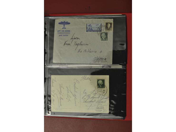 1913/65 (ca.), interessanter und reichhaltiger Posten Briefe, Karten, Ganzsachen und Vorderseiten, dabei Reco, Zensur, Luftpo