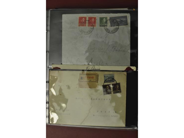 1913/65 (ca.), interessanter und reichhaltiger Posten Briefe, Karten, Ganzsachen und Vorderseiten, dabei Reco, Zensur, Luftpo