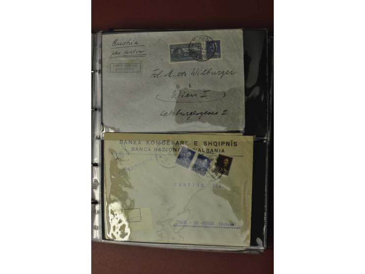 1913/65 (ca.), interessanter und reichhaltiger Posten Briefe, Karten, Ganzsachen und Vorderseiten, dabei Reco, Zensur, Luftpo