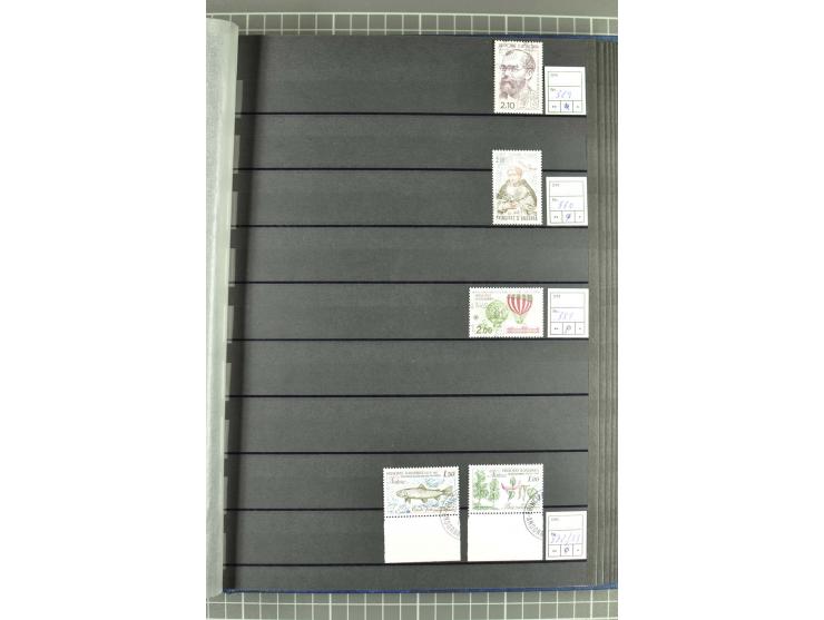 1931/2006, postfrische, ungebrauchte und gestempelte Sammlung mit u.a. Mi.-Nr. 1-23 (2), 56-74, 142-60, Porto und Doubletten