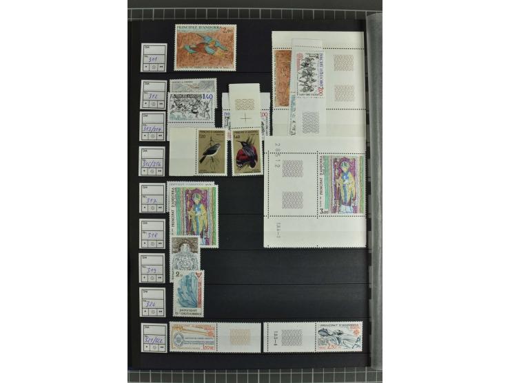 1931/2006, postfrische, ungebrauchte und gestempelte Sammlung mit u.a. Mi.-Nr. 1-23 (2), 56-74, 142-60, Porto und Doubletten