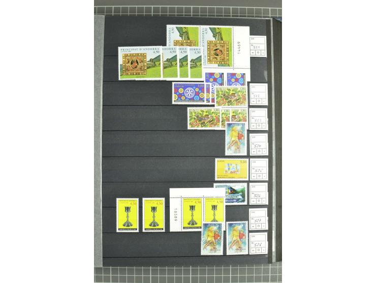 1931/2006, postfrische, ungebrauchte und gestempelte Sammlung mit u.a. Mi.-Nr. 1-23 (2), 56-74, 142-60, Porto und Doubletten