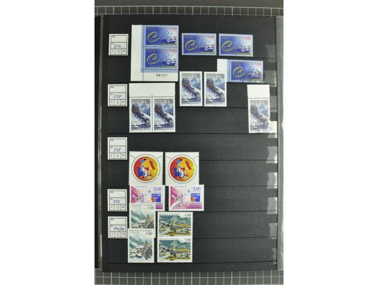 1931/2006, postfrische, ungebrauchte und gestempelte Sammlung mit u.a. Mi.-Nr. 1-23 (2), 56-74, 142-60, Porto und Doubletten