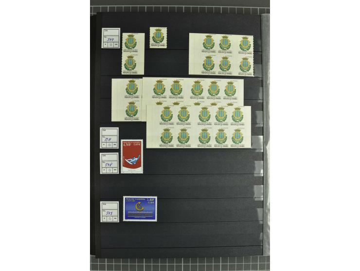 1931/2006, postfrische, ungebrauchte und gestempelte Sammlung mit u.a. Mi.-Nr. 1-23 (2), 56-74, 142-60, Porto und Doubletten