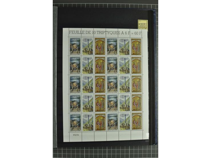 1931/2006, postfrische, ungebrauchte und gestempelte Sammlung mit u.a. Mi.-Nr. 1-23 (2), 56-74, 142-60, Porto und Doubletten
