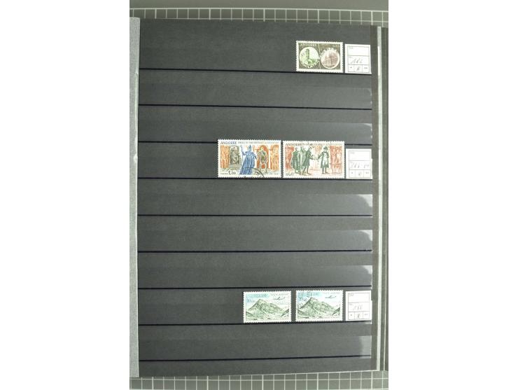 1931/2006, postfrische, ungebrauchte und gestempelte Sammlung mit u.a. Mi.-Nr. 1-23 (2), 56-74, 142-60, Porto und Doubletten