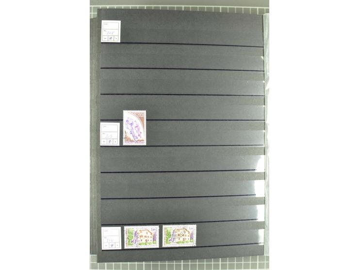 1931/2006, postfrische, ungebrauchte und gestempelte Sammlung mit u.a. Mi.-Nr. 1-23 (2), 56-74, 142-60, Porto und Doubletten
