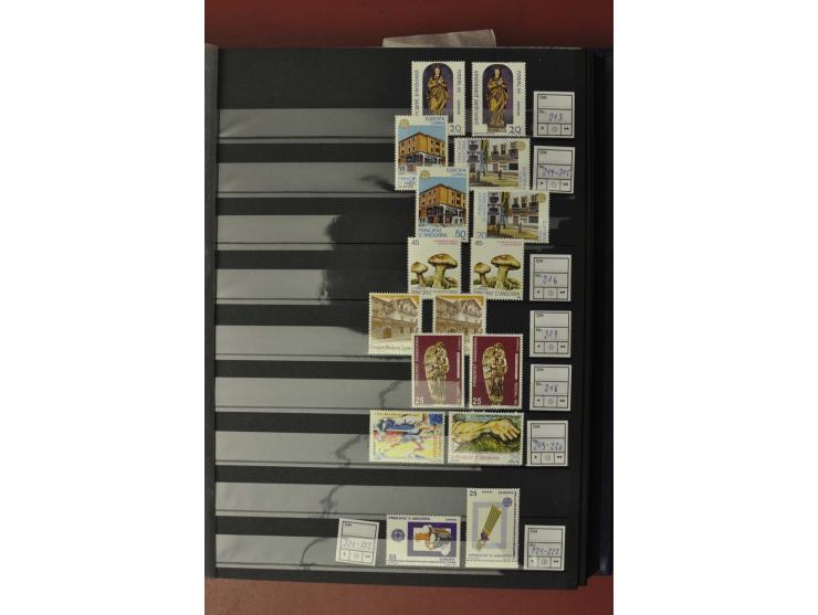 1928/2005, postfrische, etwas ungebrauchte und gestempelte Sammlung mit u.a. Mi.-Nr. 1-12, 44-50, 52-58, 71 etc., dazu Double