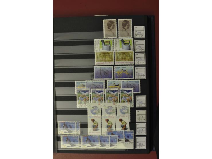 1928/2005, postfrische, etwas ungebrauchte und gestempelte Sammlung mit u.a. Mi.-Nr. 1-12, 44-50, 52-58, 71 etc., dazu Double