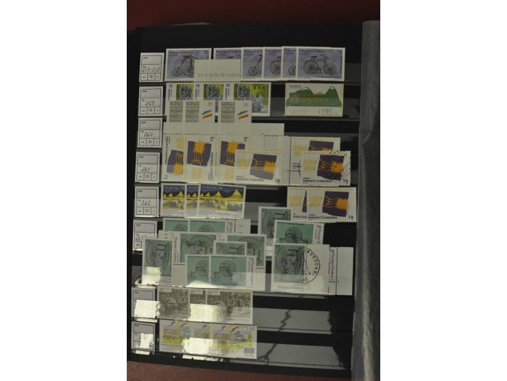 1928/2005, postfrische, etwas ungebrauchte und gestempelte Sammlung mit u.a. Mi.-Nr. 1-12, 44-50, 52-58, 71 etc., dazu Double