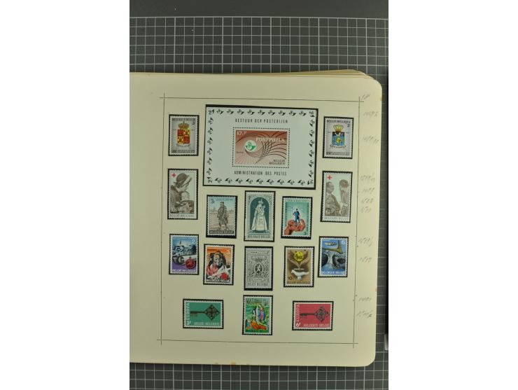 1849/1970, enorm inhaltsreiche Sammlung beginnend mit Mi.-Nr. 1 und 2 mit je über 60 Exemplaren inkl. Paaren und Briefen, des