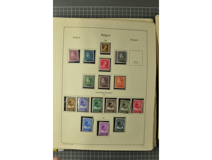 1849/1970, enorm inhaltsreiche Sammlung beginnend mit Mi.-Nr. 1 und 2 mit je über 60 Exemplaren inkl. Paaren und Briefen, des