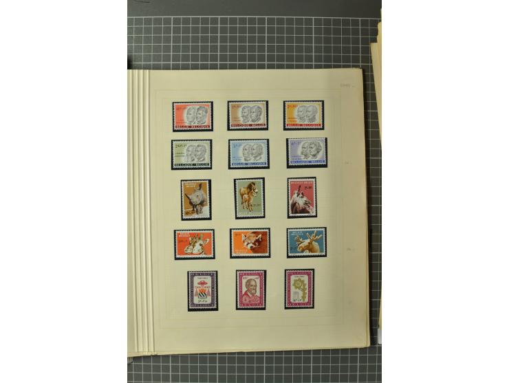 1849/1970, enorm inhaltsreiche Sammlung beginnend mit Mi.-Nr. 1 und 2 mit je über 60 Exemplaren inkl. Paaren und Briefen, des