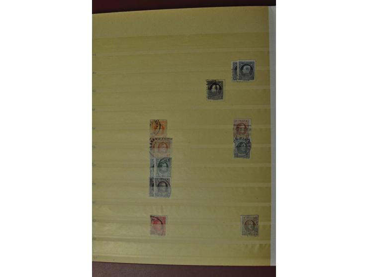 1850/1994, postfrische Sammlung 1960-81 inkl. einigen Eisenbahn- und Paketmarken in 2 Vordruckalben, dazu gestempelter und po