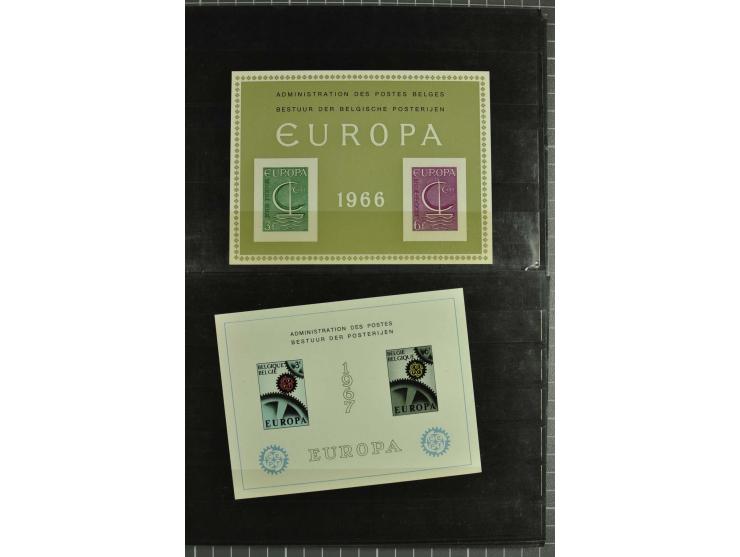 1956/80, Europa-Ausgaben 1956-1971, 1979 und 1980 als offiz. Gedenblätter der Post, Sammlung mit 18 verschiedenen, 1 Blatt fl
