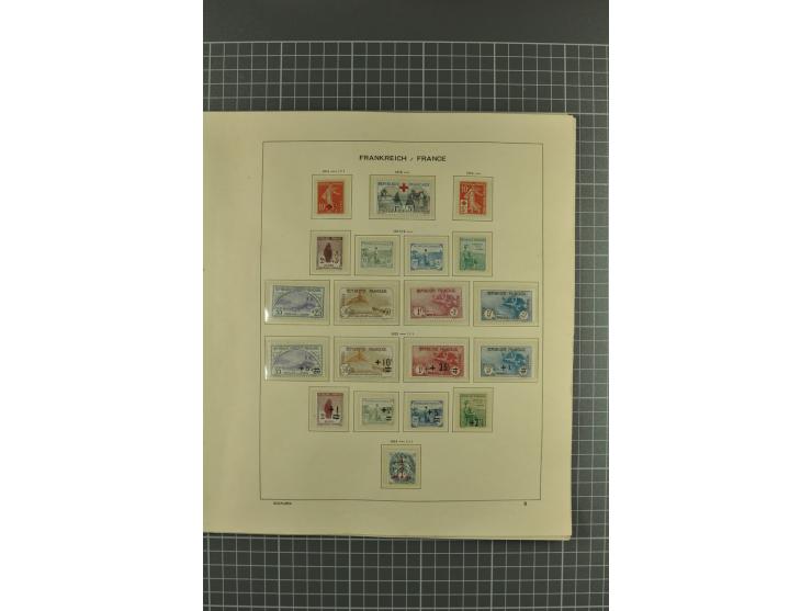 1900/67, postfrische und ungebrauchte Sammlung mit u.a. Mi.-Nr. 96-100, 102-06, 128-35, 152, 181-83, 220-21, 239, 242B, 248MH