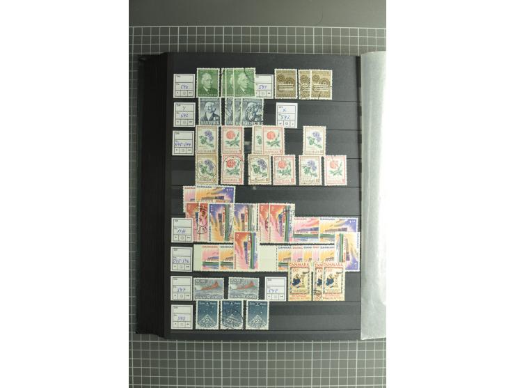1851/2004, postfrische, ungebrauchte und gestempelte Sammlung mit guten Werten und Sätzen, Dienst, Porto, Postfähre (mit Mi.-