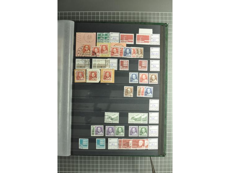 1851/2004, postfrische, ungebrauchte und gestempelte Sammlung mit guten Werten und Sätzen, Dienst, Porto, Postfähre (mit Mi.-