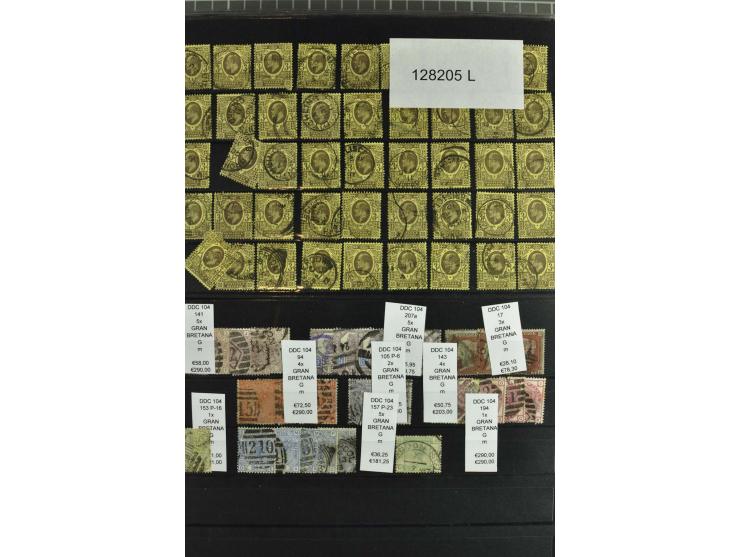1850/1920 (ca.), fast ausschließlich gestempelter Lagerbestand von über 8000 Werten, dabei auch diverse Shilling-Werte, riesi