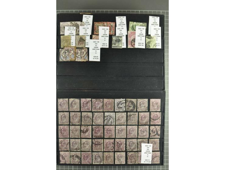 1850/1920 (ca.), fast ausschließlich gestempelter Lagerbestand von über 8000 Werten, dabei auch diverse Shilling-Werte, riesi