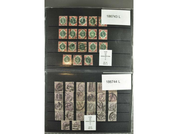 1850/1920 (ca.), fast ausschließlich gestempelter Lagerbestand von über 8000 Werten, dabei auch diverse Shilling-Werte, riesi