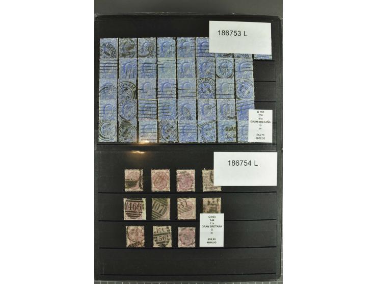 1850/1920 (ca.), fast ausschließlich gestempelter Lagerbestand von über 8000 Werten, dabei auch diverse Shilling-Werte, riesi