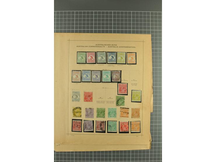 1880/1920 (ca.), Sammlungsbestand auf alten Blättern, dabei u.a. Gilbert&Ellis Mi.Nr.1-7, Solomon 1-7 und 8-18, etc., dazu ei