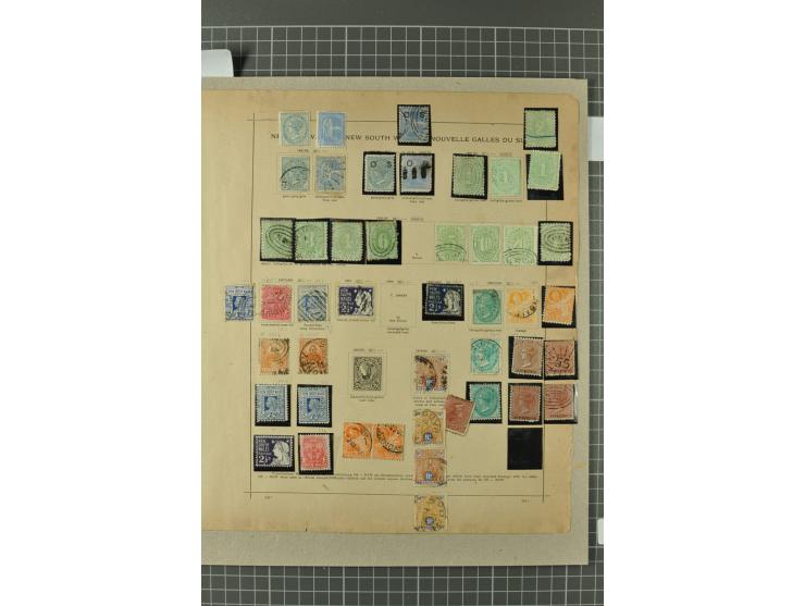 AUSTRALISCHE STAATEN: 1850/1912, ungebrauchter und gestempelter alter Sammlungsbestand, dabei u.a. NSW Sidney View alle drei 