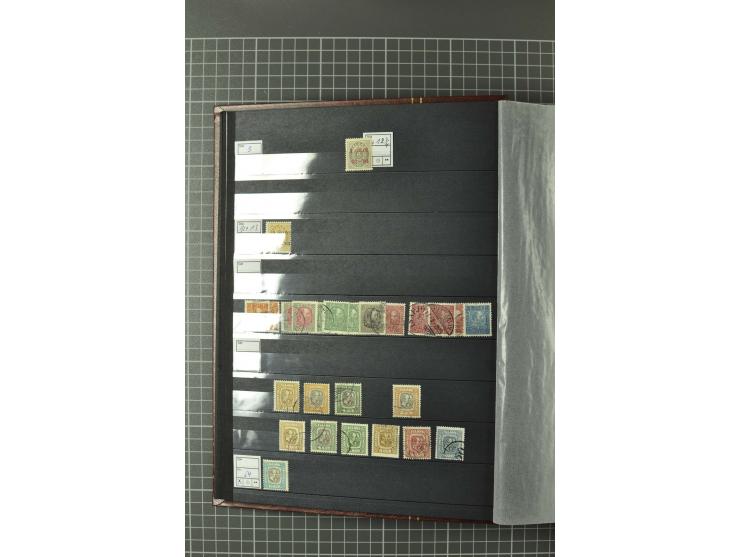 1876/2002, postfrische, ungebrauchte und gestempelte Sammlung mit u.a. Mi.-Nr. 119-20, 124 (4er-Block), 142/46 (2) etc.