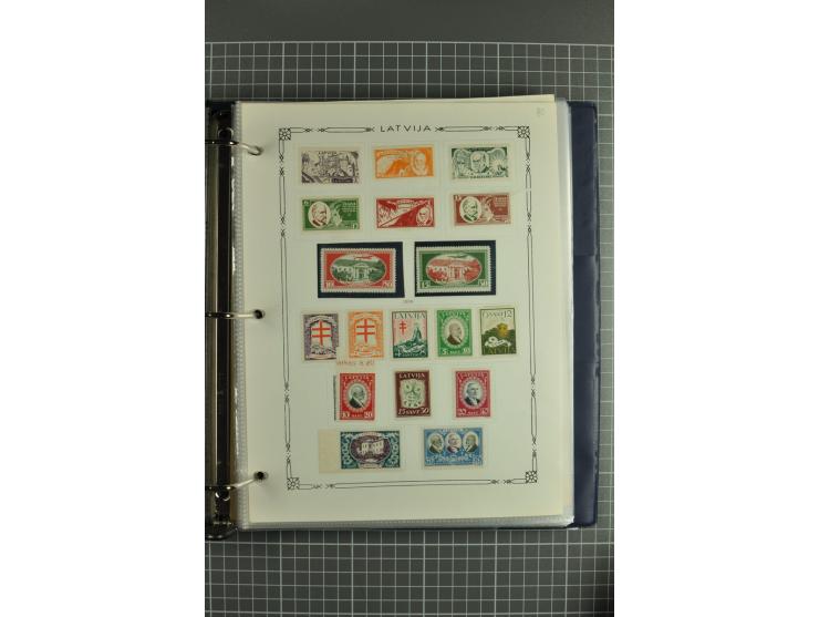 1918/2000, enorm umfangreiche ungebrauchte/postfrische und gestempelte Sammlung mit einer Vielzahl an guten Werten und Besond