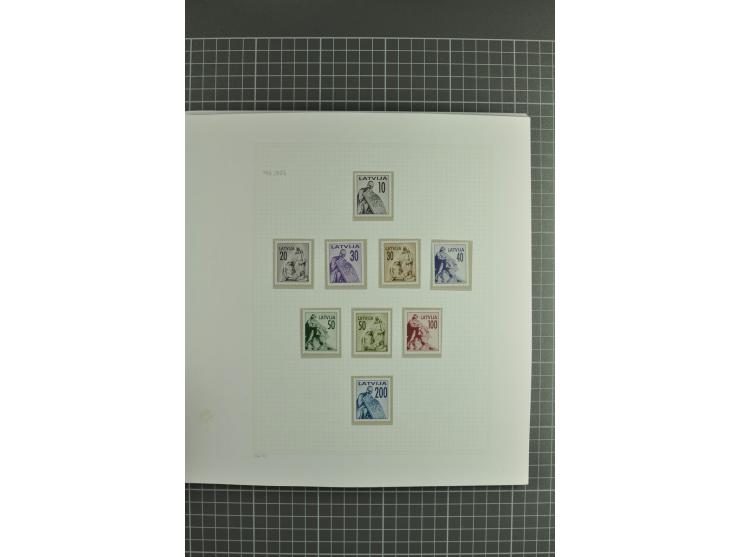 1918/2000, enorm umfangreiche ungebrauchte/postfrische und gestempelte Sammlung mit einer Vielzahl an guten Werten und Besond