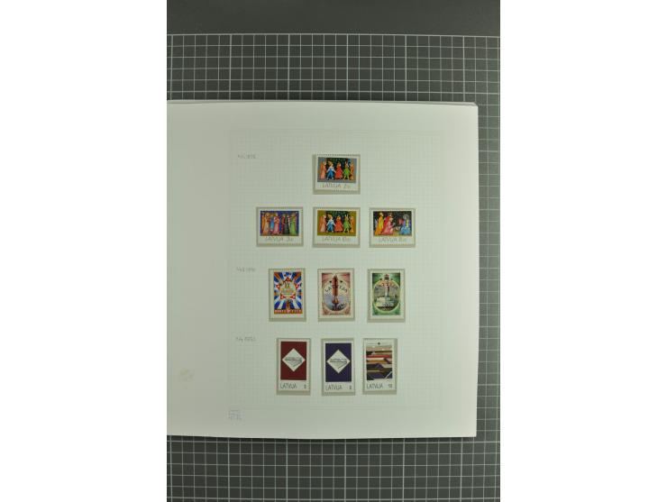1918/2000, enorm umfangreiche ungebrauchte/postfrische und gestempelte Sammlung mit einer Vielzahl an guten Werten und Besond