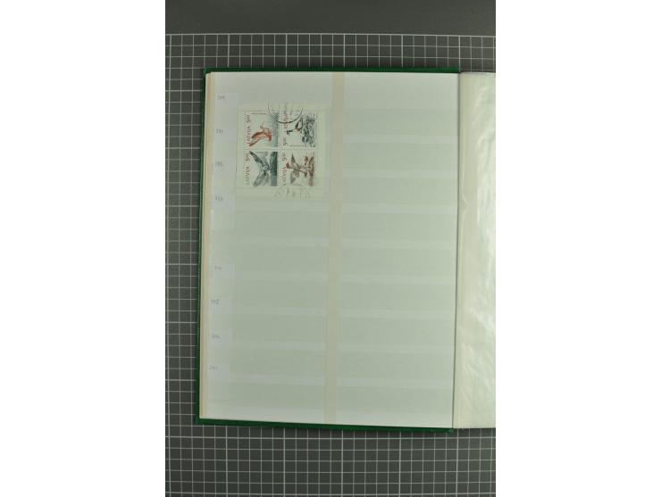 1918/2000, enorm umfangreiche ungebrauchte/postfrische und gestempelte Sammlung mit einer Vielzahl an guten Werten und Besond
