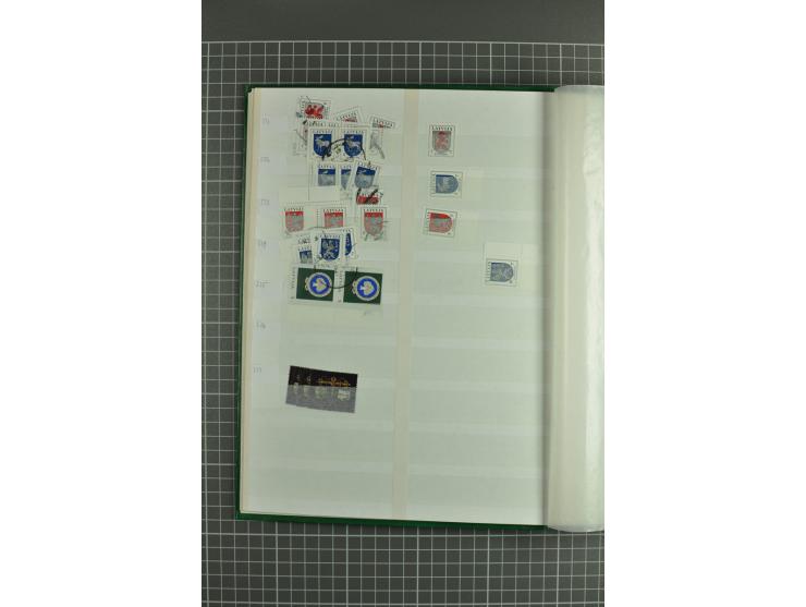 1918/2000, enorm umfangreiche ungebrauchte/postfrische und gestempelte Sammlung mit einer Vielzahl an guten Werten und Besond