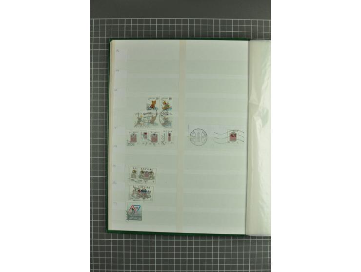 1918/2000, enorm umfangreiche ungebrauchte/postfrische und gestempelte Sammlung mit einer Vielzahl an guten Werten und Besond
