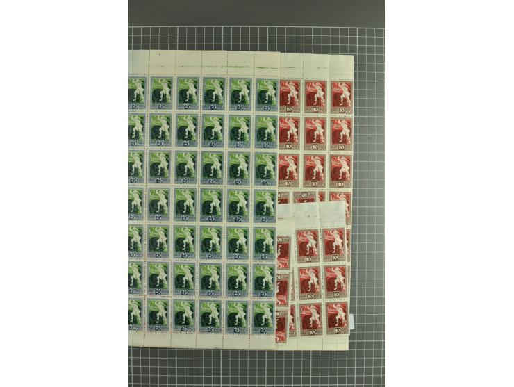 1918/2000, enorm umfangreiche ungebrauchte/postfrische und gestempelte Sammlung mit einer Vielzahl an guten Werten und Besond