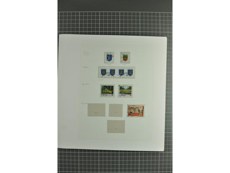 1918/2000, enorm umfangreiche ungebrauchte/postfrische und gestempelte Sammlung mit einer Vielzahl an guten Werten und Besond