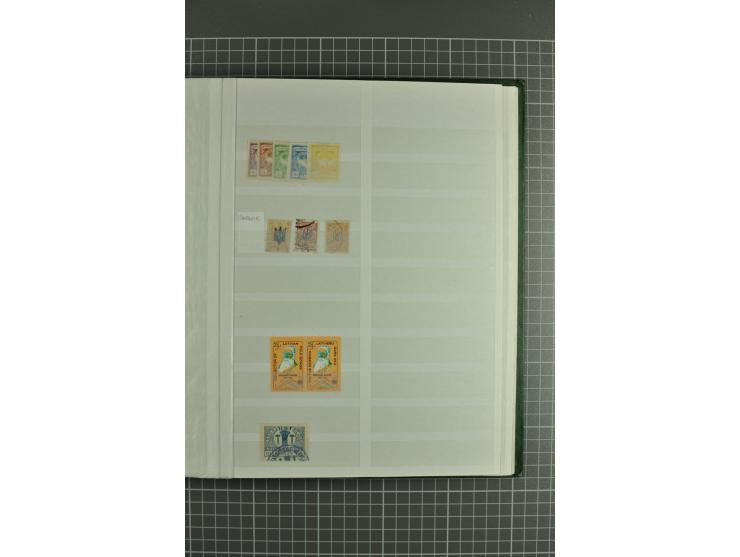 1918/2000, enorm umfangreiche ungebrauchte/postfrische und gestempelte Sammlung mit einer Vielzahl an guten Werten und Besond